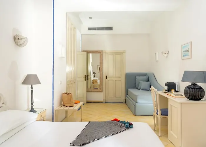 Hotel Boutique Casa Mariantonia 2*