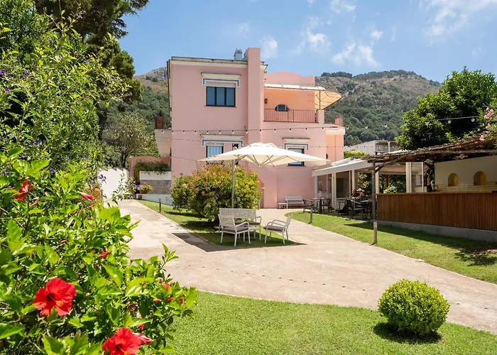 Hotel Boutique Casa Mariantonia 2*